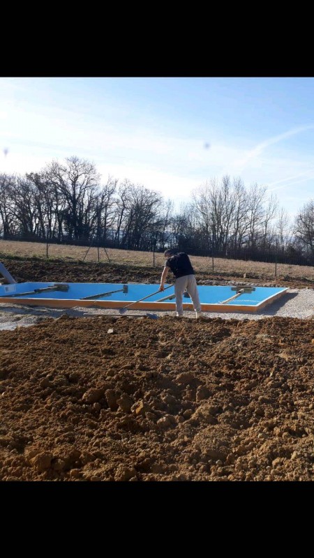 Piscine coque polyester Lac de Guery 9,10m x 3,80m à Castres