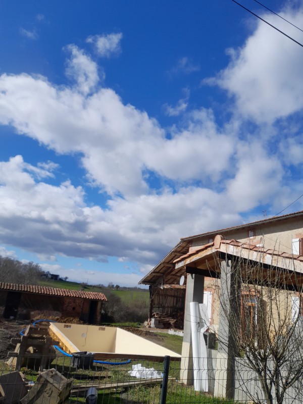 Piscines coque polyester modèle LAC VERT 7x3,5 LE FOUSSERET